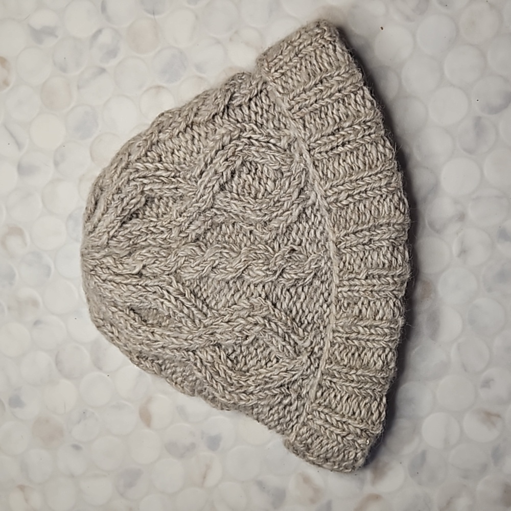 Cable knit wool hat